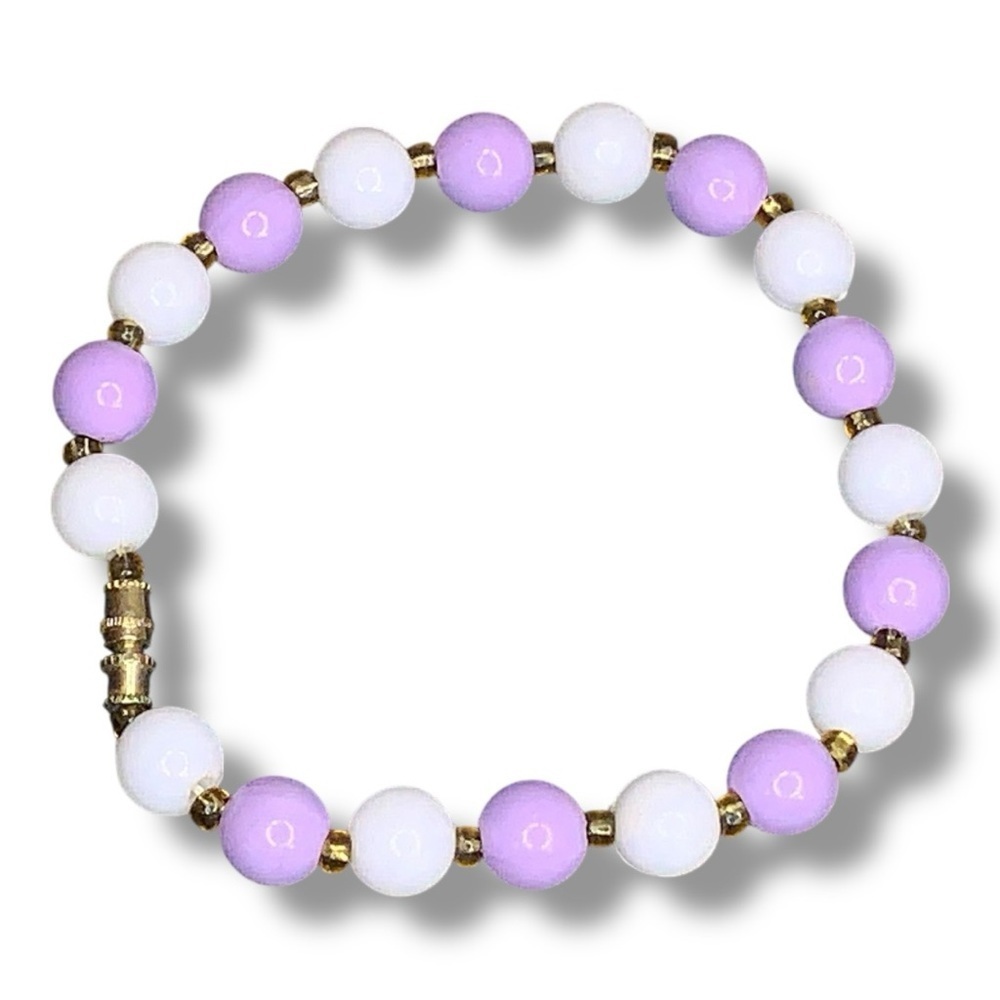 Vintage 90s Era Purple White Beaded Bracelet 7.5” Length Twist Toggle Closure